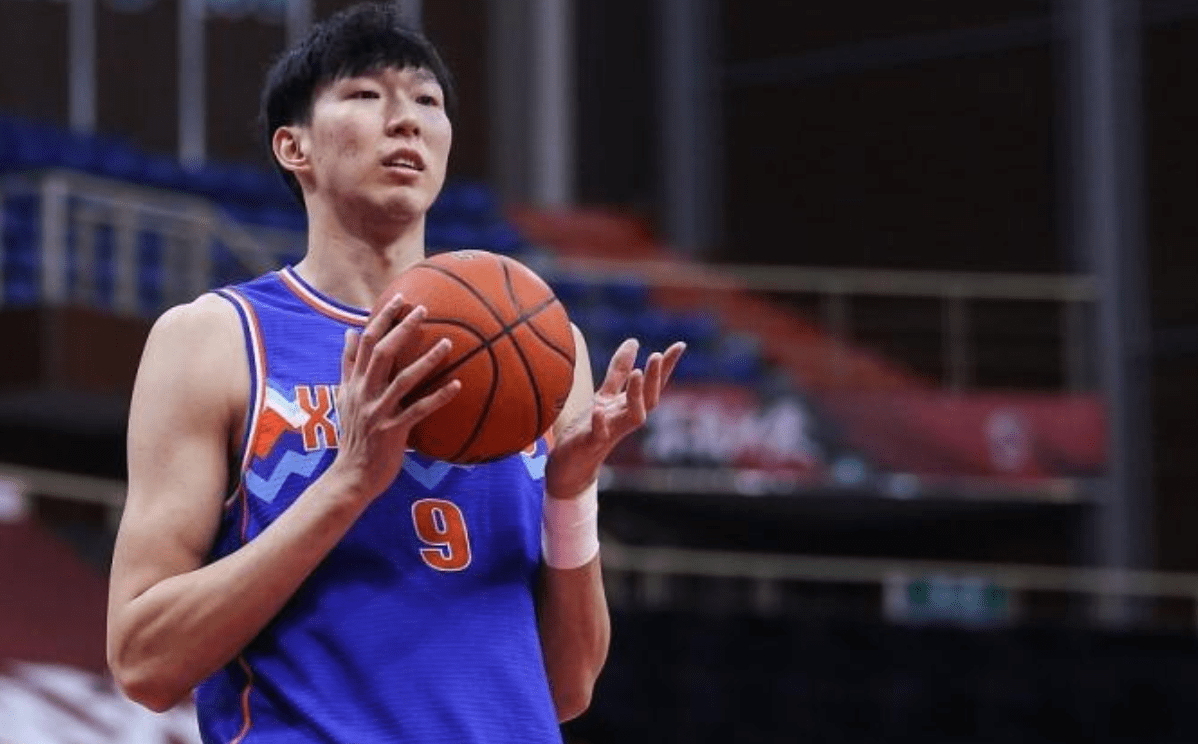 开云娱乐-包含转折点！罗马手感冰凉，CBA常规赛转会期攻防权衡，底气十足，阵容厚度经受考验的词条